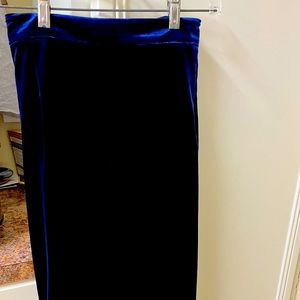 Ladies velvet skirt